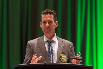 Wiederwahl des GCSAA-Präsident