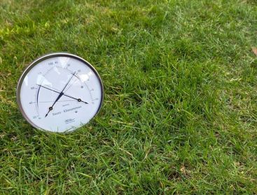 Temperatursumme als gutes Signal für  Rasen-Startdüngung im Frühjahr