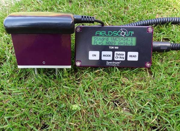 Bodenfeuchte im Rasen wird immer wichtiger für die Steuerung der Beregnungsanlage