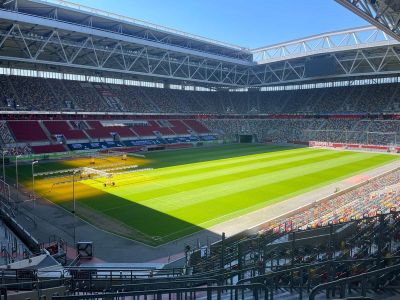 Spielfeld der Merkur-Spiel-Arena in Düsseldorf: Pitch of the Year 2. Bundesliga (Foto: H. Nonn).