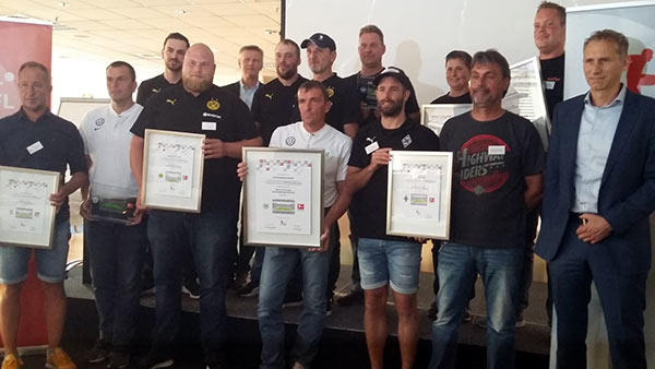 Die Sieger und Platzierten des DFL-Awards „Pitch  ft he Year 2018/19“ 