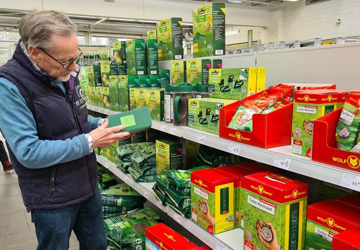 Das wichtigste steht auf dem amtlichen, grünen Etikett meist am Boden der Packung.