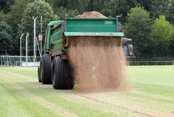 Sandausbringung