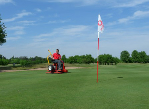 Smooth-Rolling zur Glättung der Grünsoberfläche.